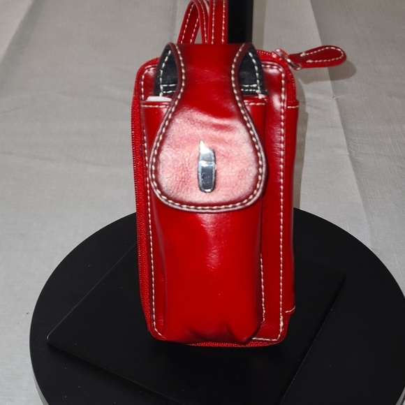 Kathy Van Zeeland ID & Phone Case - Picture 2 of 4